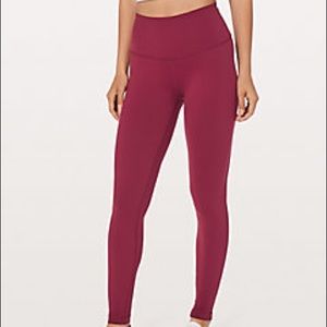 Lululemon Wunder Under size 10 28”